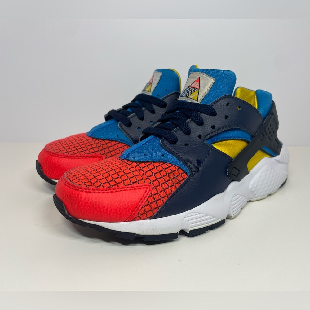 Youth Nike Huarache Run 'Red Yellow Blue' BQ7097-600 size 5.5Y